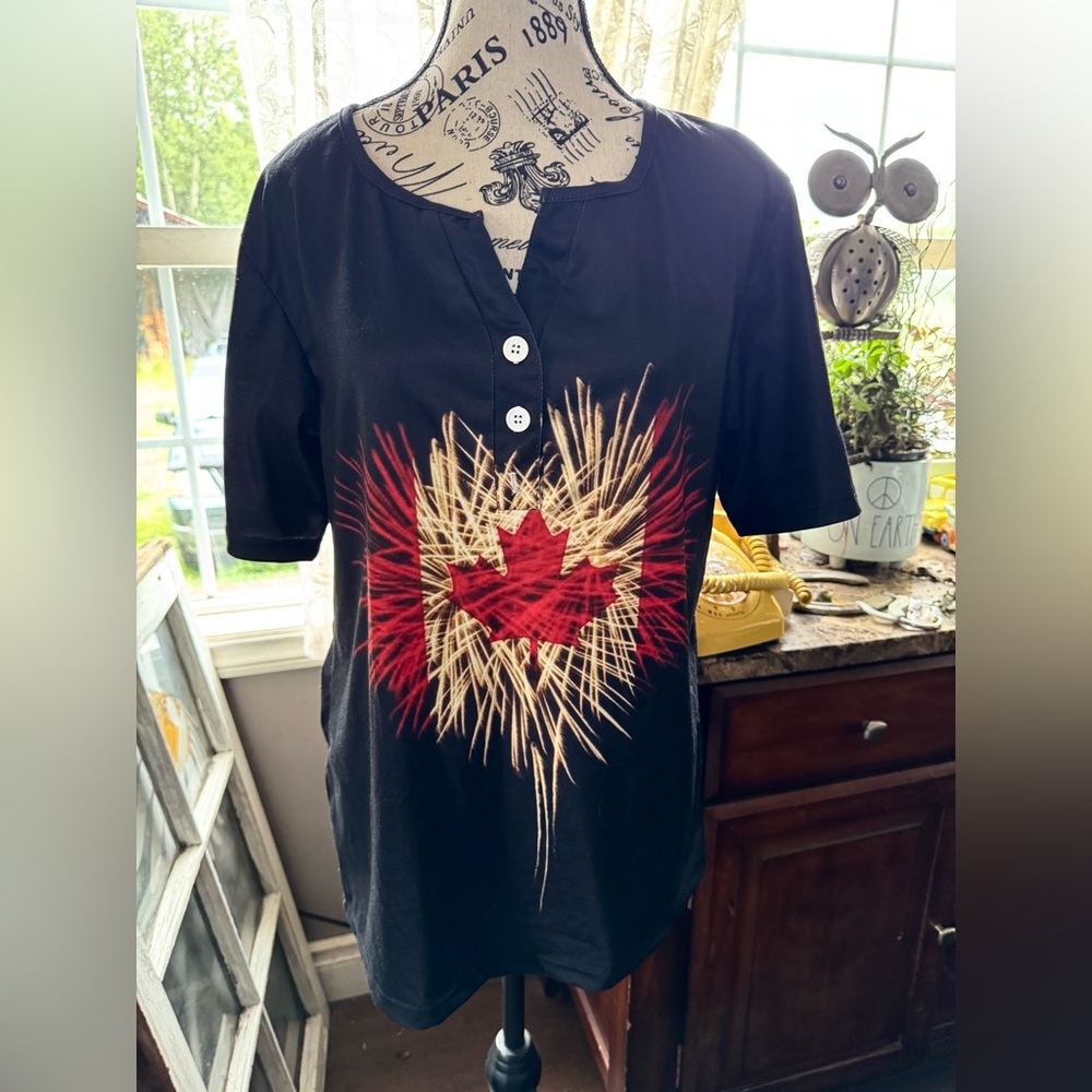 Red and Black Short Sleeve Tee with Bold Starburst Design